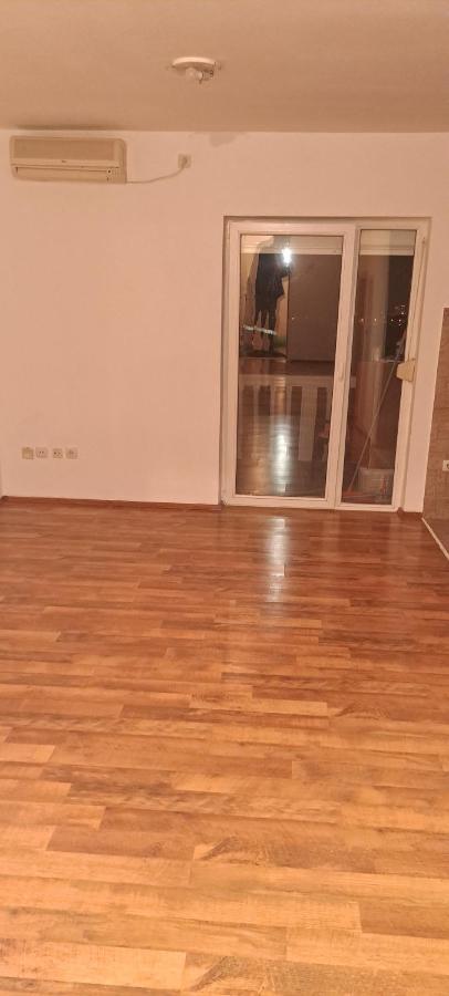 Boka No.12 Daire Kotor Dış mekan fotoğraf